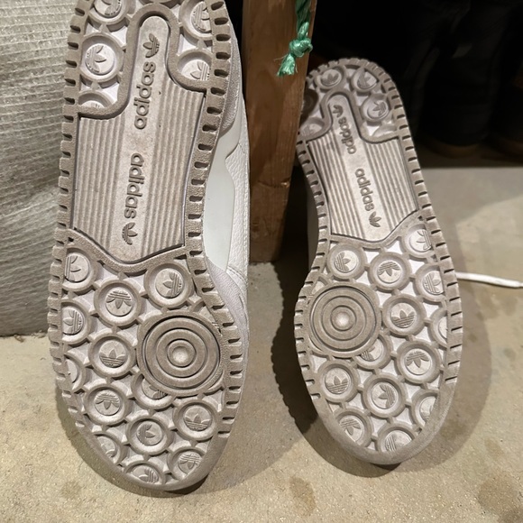 Adidas Originals platform sneaker - Picture 3 of 3